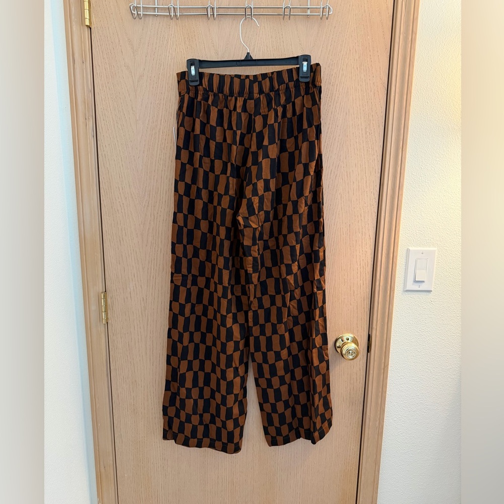 NWT Old Navy High-Rise Playa Wide-Leg Pants — Black & Brown Checkerboard - Picture 6 of 6